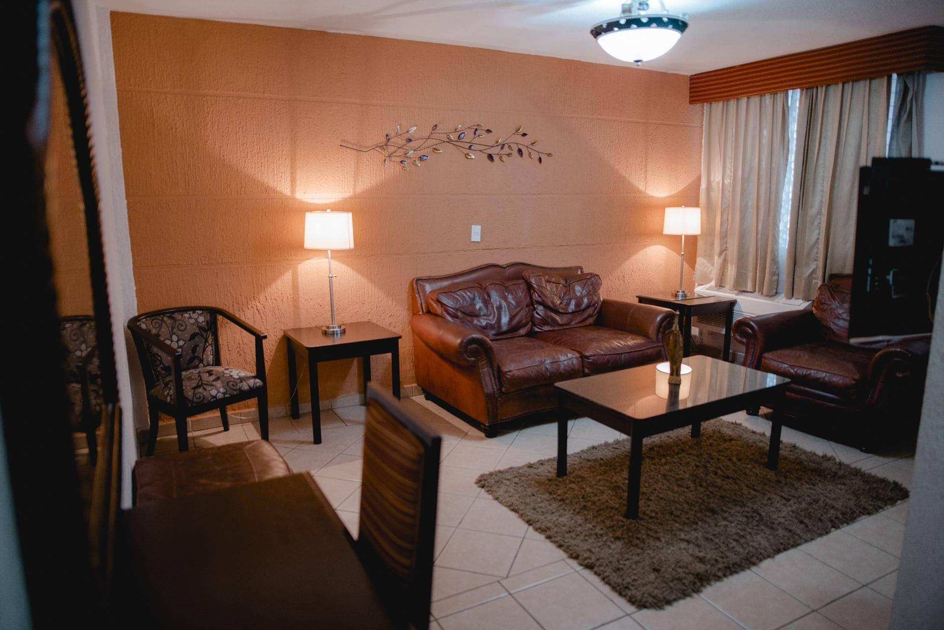 Eh Ejecutivo Urban Hotel Tepic Buitenkant foto