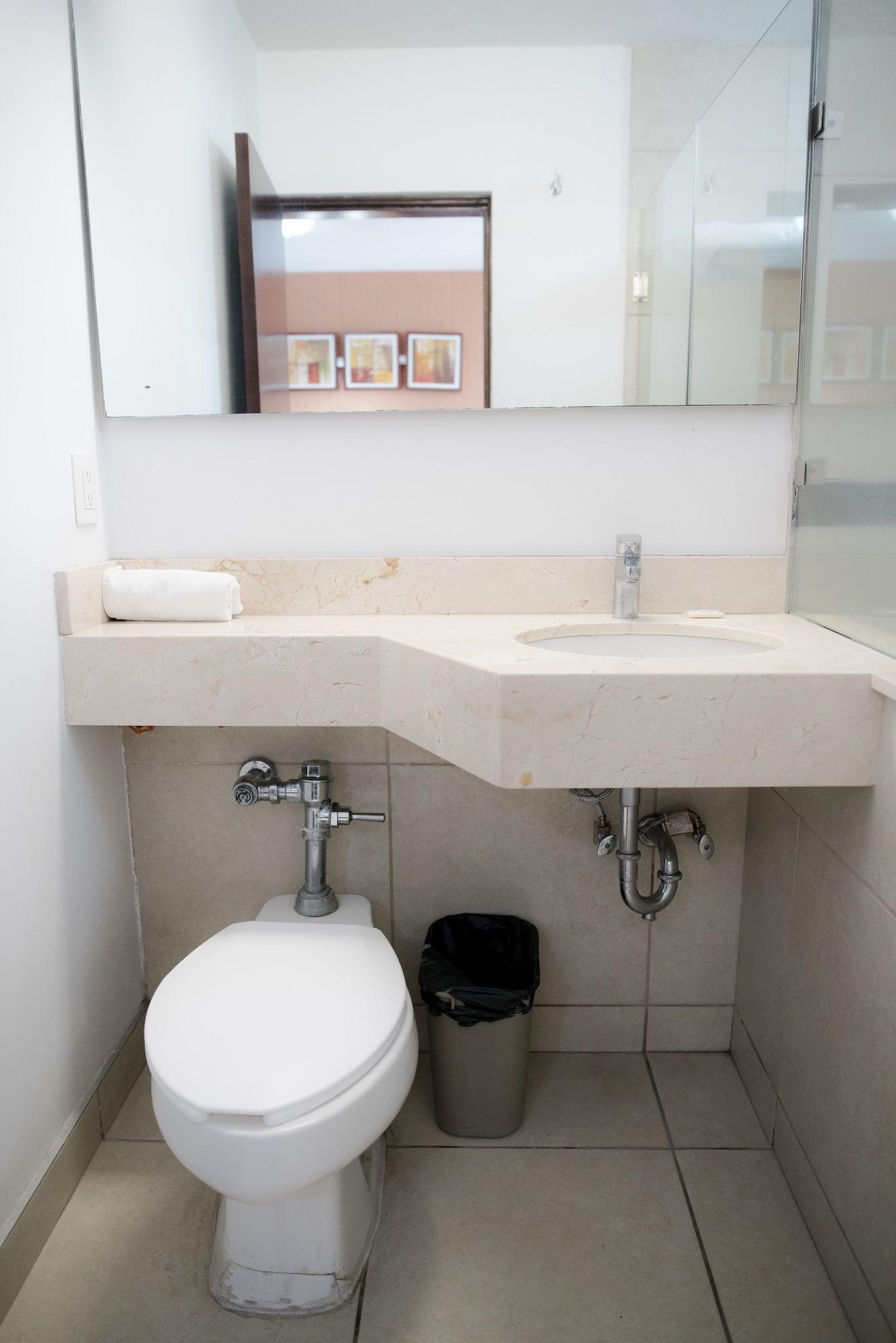 Eh Ejecutivo Urban Hotel Tepic Buitenkant foto