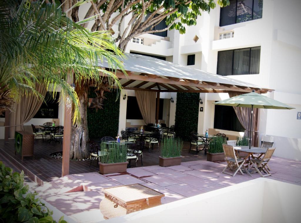 Eh Ejecutivo Urban Hotel Tepic Buitenkant foto