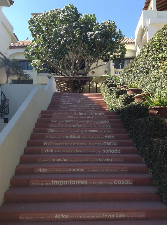 Eh Ejecutivo Urban Hotel Tepic Buitenkant foto